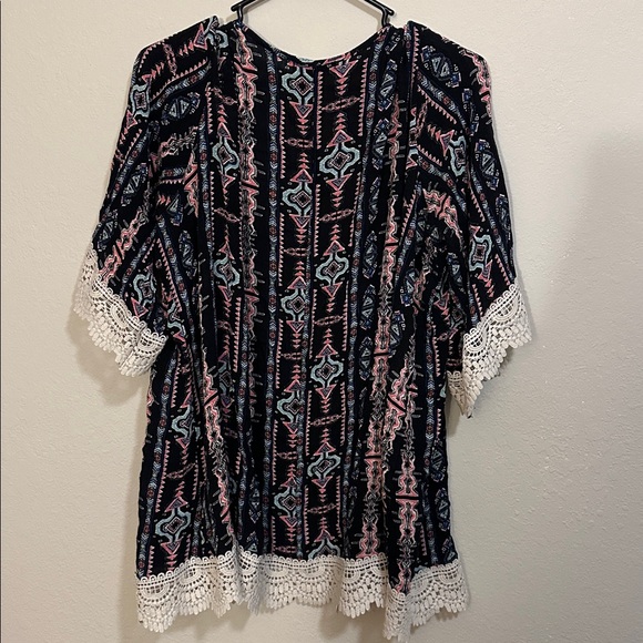 Colorful Tribal Print Kimono with Lace - Picture 2 of 3